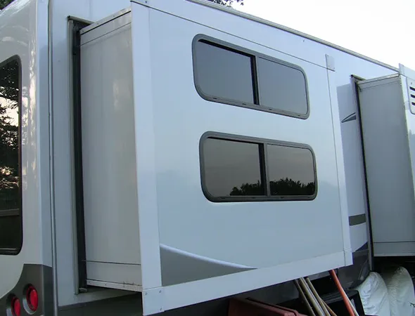 Professional Mobile RV Slide-out Repair Service in Webster, FL
